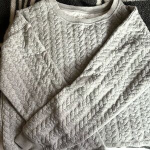 GREY KNIT SWEATER